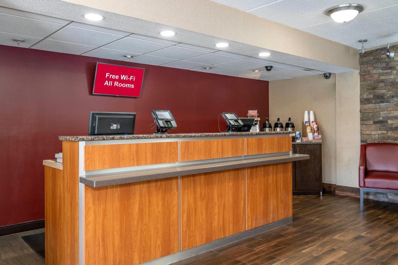 Red Roof Inn Atlanta - Smyrna/Ballpark Екстериор снимка